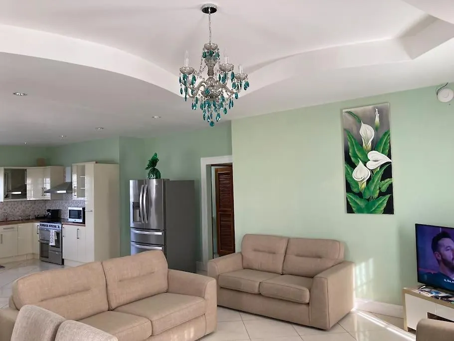 A Home Away From Home Orange Hill Тринидад и Тобаго
